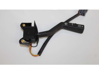 Ручка стеклоочистителей 1347929   Volvo 940