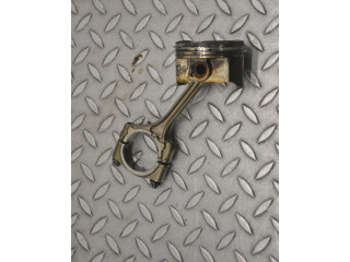 Píst AD70770 Subaru XV FB16