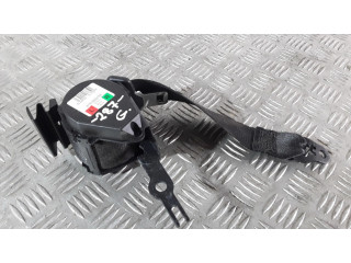 Задний ремень безопасности