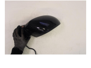 Zpětné zrcátko Nissan Juke II F16 2001