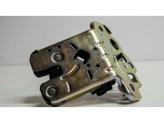 Замок задней крышки