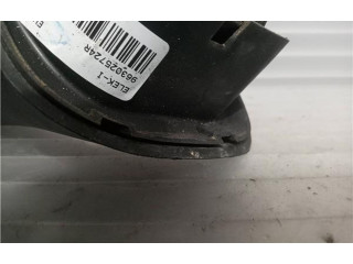 Зеркало электрическое        Renault Clio III  2005 - 2012 года   