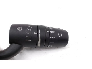 Ручка стеклоочистителей KD4717F899 Mazda 3 III