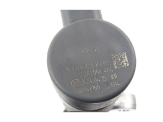 Топливная рампа G4D3-9D280-AA Jaguar XE