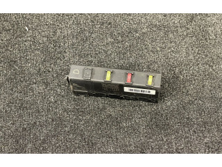 Pojistková skříňka 8264171010 Toyota Prius (XW30) 2012