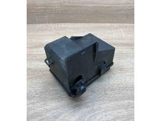 Pojistková skříňka 90560119 Opel Zfira A 1999