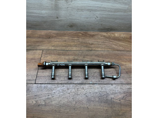 Топливная рампа 03F133320C, 244210151 Volkswagen Golf VI