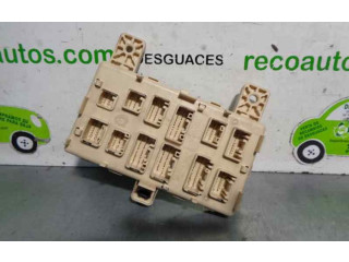 Pojistková skříňka Řídící jednotka BSM CB0PV71 Lexus RX XU10 2003