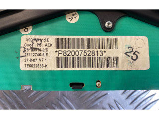 Панель приборов P8200752813, 281127465E   Dacia Logan I       