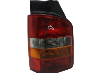 Задний фонарь левый 7H0945257A Volkswagen Transporter - Caravelle T5 2003-2015 года