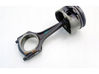 Píst 13101850 Opel Astra G