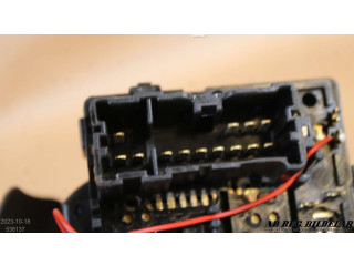 Ручка стеклоочистителей E1109568 Dacia Sandero