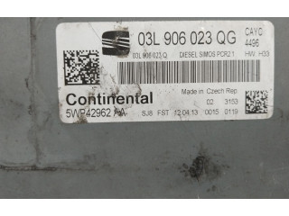 Řídící jednotka 03L906023QG, 5WP42962AA   Seat Toledo IV (NH) 2013