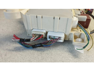 Блок предохранителей 8273050101, 2A280224 Lexus LS 430