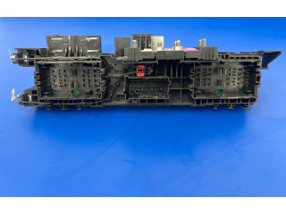 Блок предохранителей 1034405-00-E, 0514617817332   Tesla Model X    