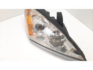 Передняя фара  