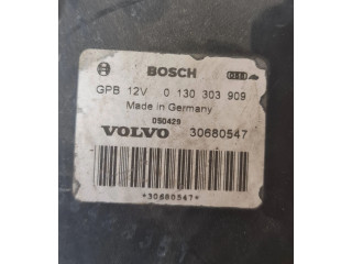 Диффузор 30680547, 050429 Volvo V70