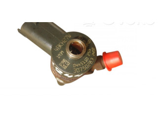 Форсунка 0445110251, 30750283    Volvo XC90  D 5244 T4 