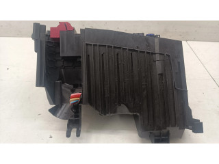 Pojistková skříňka Nissan Qashqai J12 2023