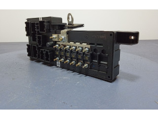 Блок предохранителей 9494207, 9494207 Volvo S80