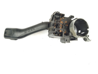 Volant Volkswagen Passat Alltrack 2003 8L0953513G