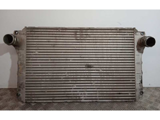 Интеркулер Toyota Corolla Verso E121