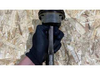 Píst 7843123704, 111213676 BMW 5 F10 F11 pro benzínový motor 4.4