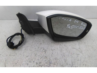 Зеркало электрическое Skoda Octavia Mk3 (5E) 2013 - 2019 года