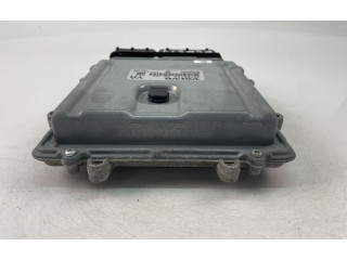 Блок управления двигателем Блок управления 30785100AB, 0281012765   Volvo V70