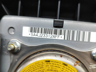 Подушка безопасности водителя 4513047100C0 Toyota Prius+ (ZVW40)