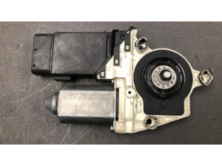 Передний двигатель механизма для подъема окон