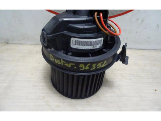 Вентилятор печки       Dacia Duster