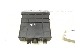 Řídící jednotka 039906024D, 00FB040201 Audi Coupe 1995