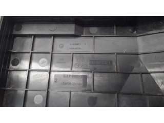 Крышка блока предохранителей 1K0937132F, 017180061 Audi A3 S3 A3 Sportback 8P