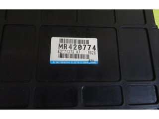 Блок подушек безопасности MD420774, E2T71276   Mitsubishi Space Star