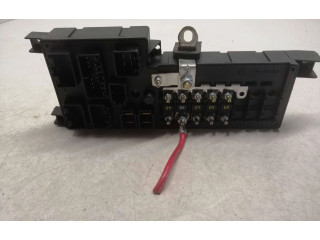 Блок предохранителей 8678449, 030424020822   Volvo XC90    