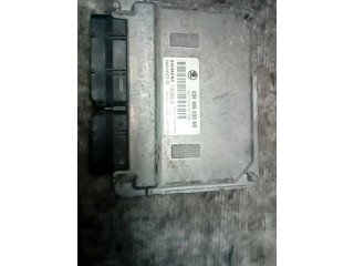Блок управления двигателя 03E906033AB Skoda Fabia Mk1 (6Y)