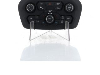 Блок управления климат-контролем 735694130 Jeep Renegade