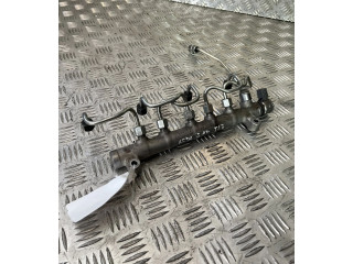 Топливная рампа 31303612   Volvo XC90  