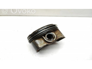 Píst BMW 5 E60 E61 pro benzínový motor 2.5 M54B25