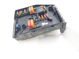   Pojistková skříňka 1E0202085948   Volkswagen Caddy 2008