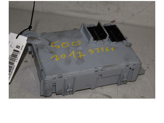 Pojistková skříňka Fiat 500 2010