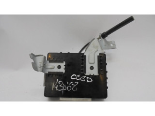 Блок управления 95400A2011, 49D8811001   KIA Ceed