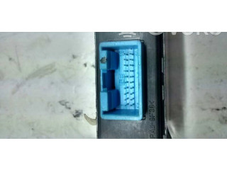 Блок управления двигателя 4Z7907357   Volkswagen PASSAT