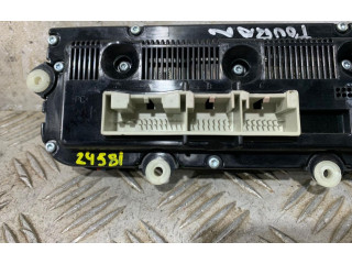 Блок управления климат-контролем    Volkswagen Touran I