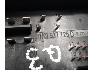 Блок предохранителей 8K150911 Audi Q3 8U