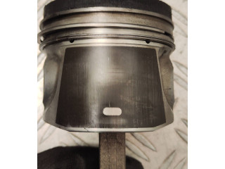  Поршень с шатуном D5244T11 81l123  Volvo XC60  