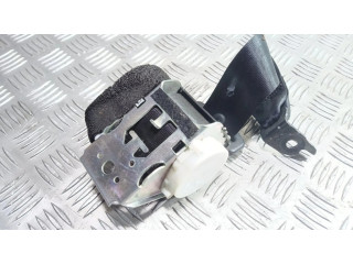 Задний ремень безопасности