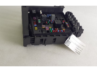 Pojistková skříňka 85136925, 220470261 Chevrolet Camaro 2022