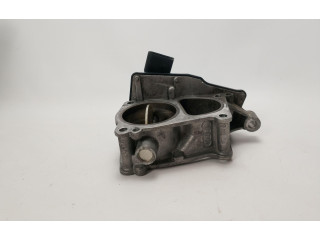 Vstřikovací lišta 059129593E Audi A8 S8 D4 4H